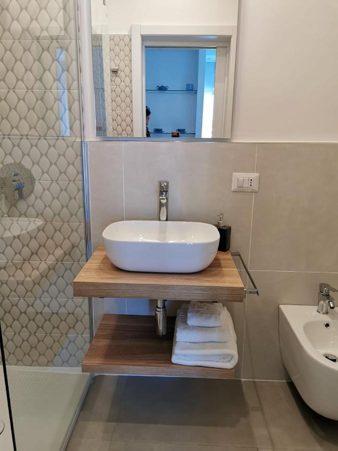 Dimora Nalu Apartment Bari Exterior foto